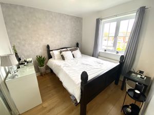 Photo 11- click for photo gallery